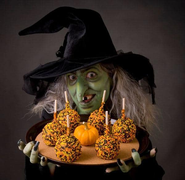 Halloween er forbeholdt hekse, genfærd og mørkets magter